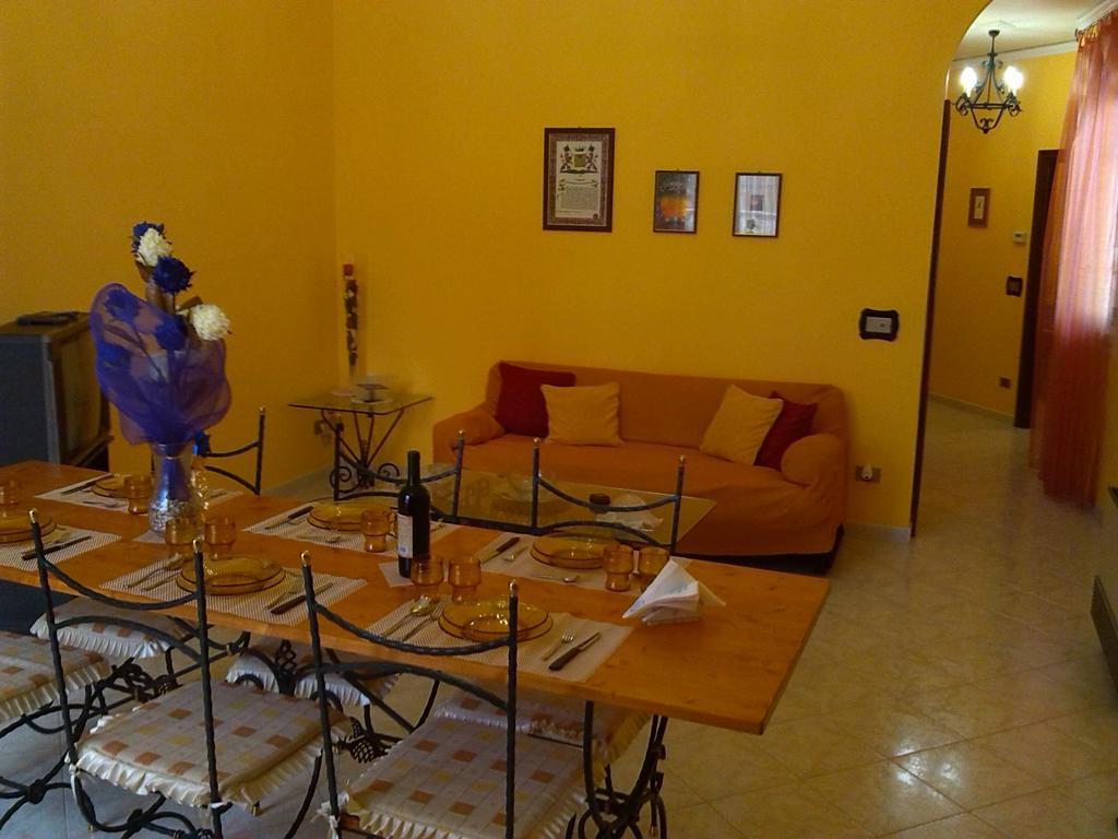 Happy House Wifi Free Bici Free Apartment Avola Exterior photo